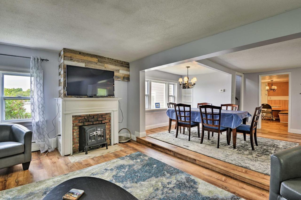 Family Cottage On Chaumont Bay, Walk To Downtown Luaran gambar