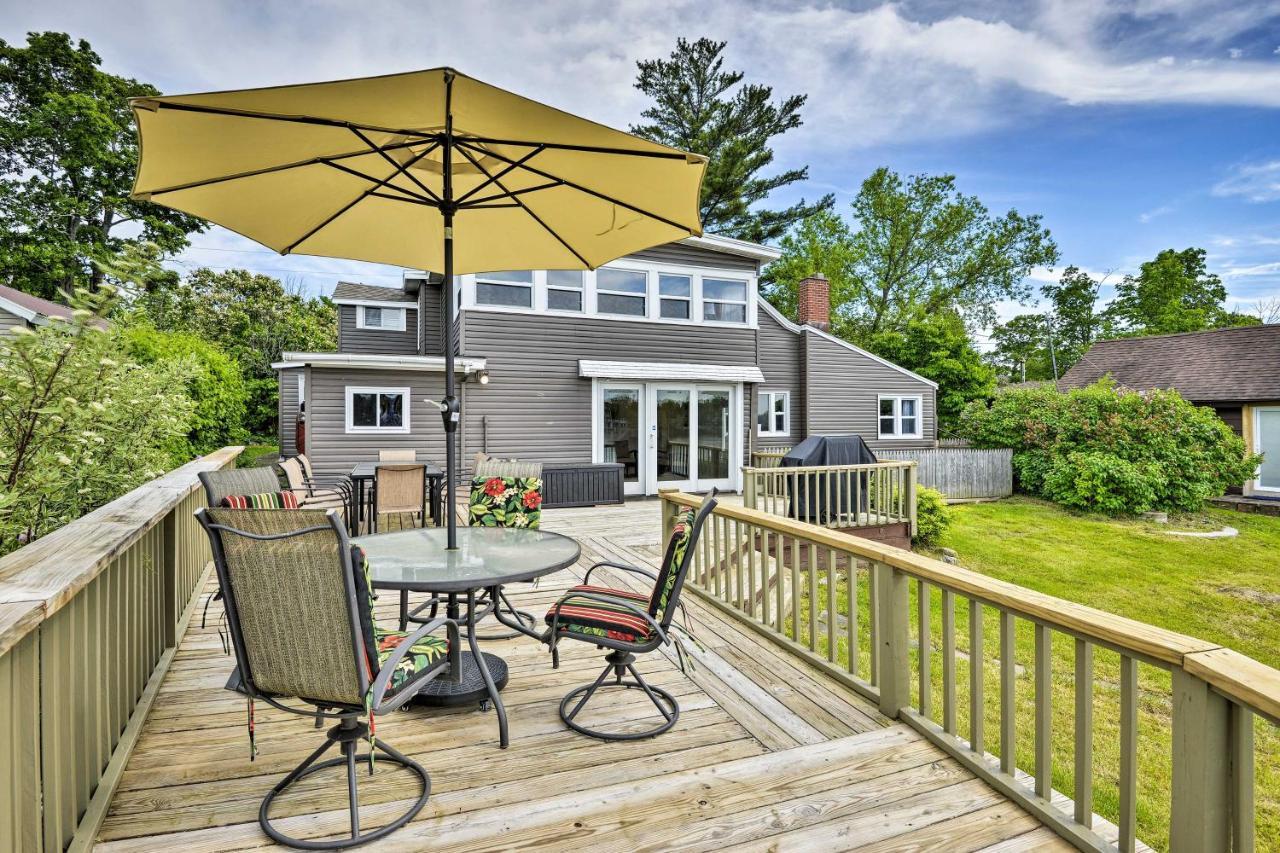 Family Cottage On Chaumont Bay, Walk To Downtown Luaran gambar